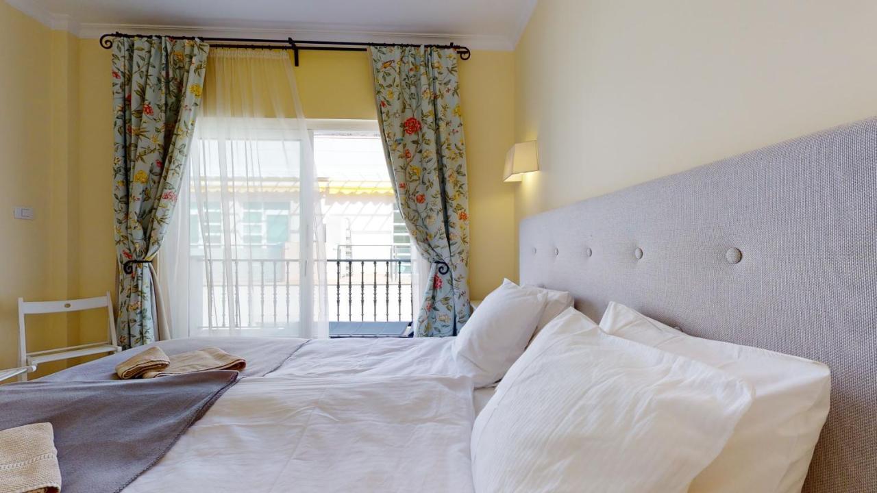 פוארטו דה מוגן Schoene Wohnung Direkt Am Meer Mit Meerblick, Wlan מראה חיצוני תמונה